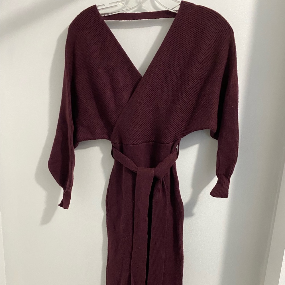 Great strong stretchy perfect for an occasion pregnant or not !